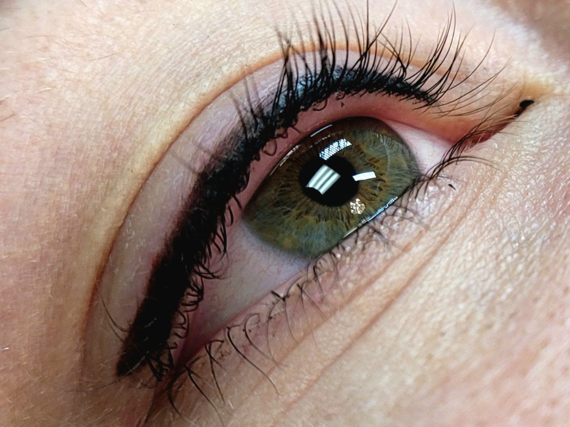 Professional Eye Liner